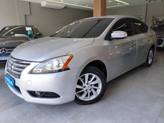 NISSAN SENTRA 2.0 SV 16V FLEX 4P AUTOMÁTICO